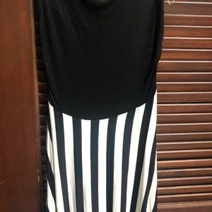 Black/white striped hi-lo strapless dress  S